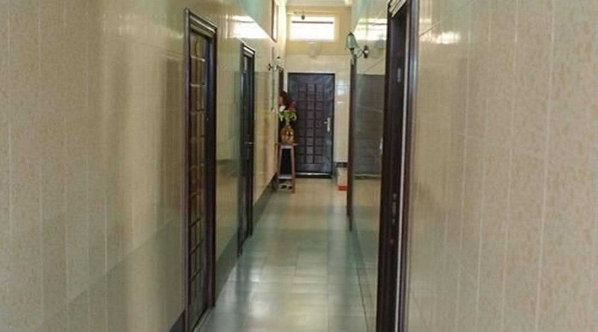 Hotel Shwe Eain Taw Γιανγκόν Εξωτερικό φωτογραφία